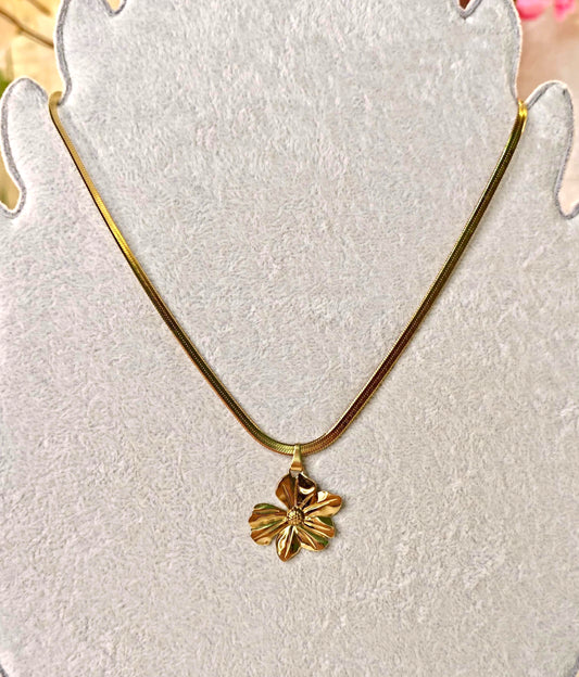 Golden Rose Necklace
