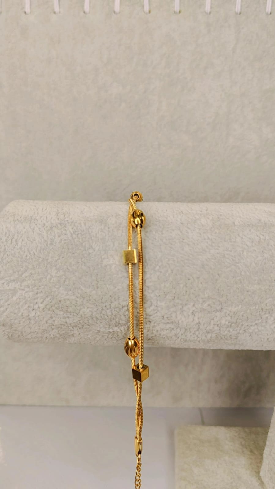 Simple Squares and Circles Bracelet