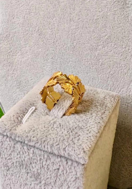 Leaf Ring